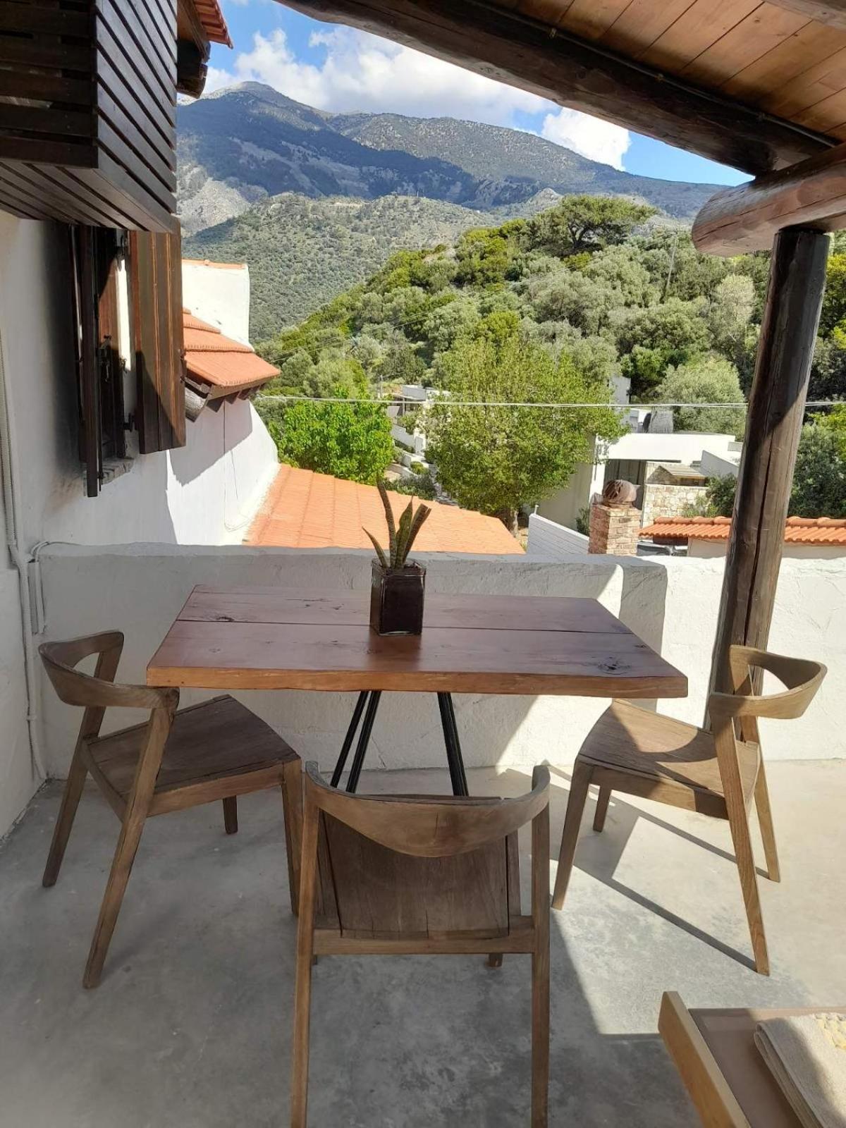 Monastery Estate Guesthouse Soúgia Buitenkant foto
